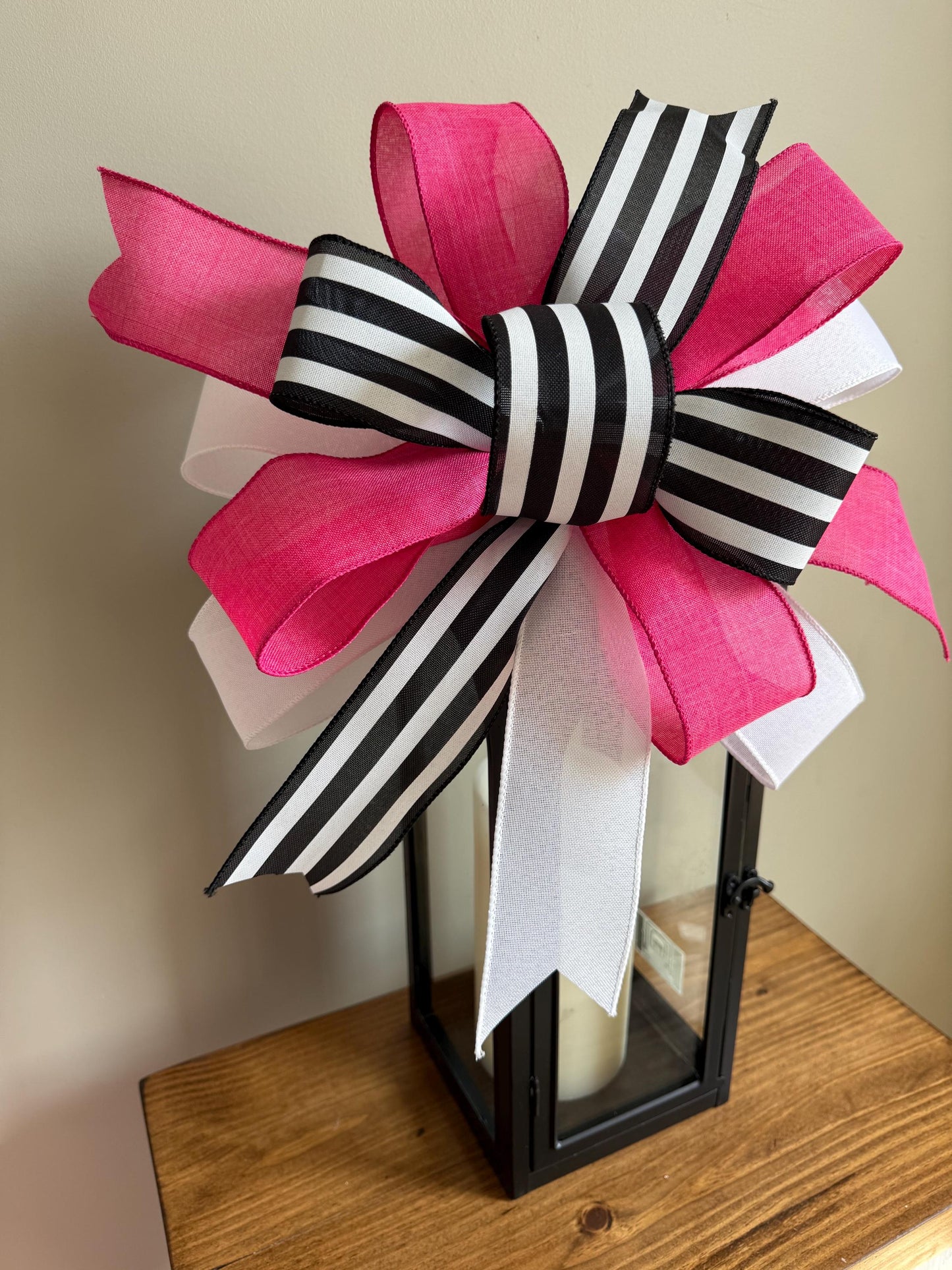 Hot Pink Summer Bow