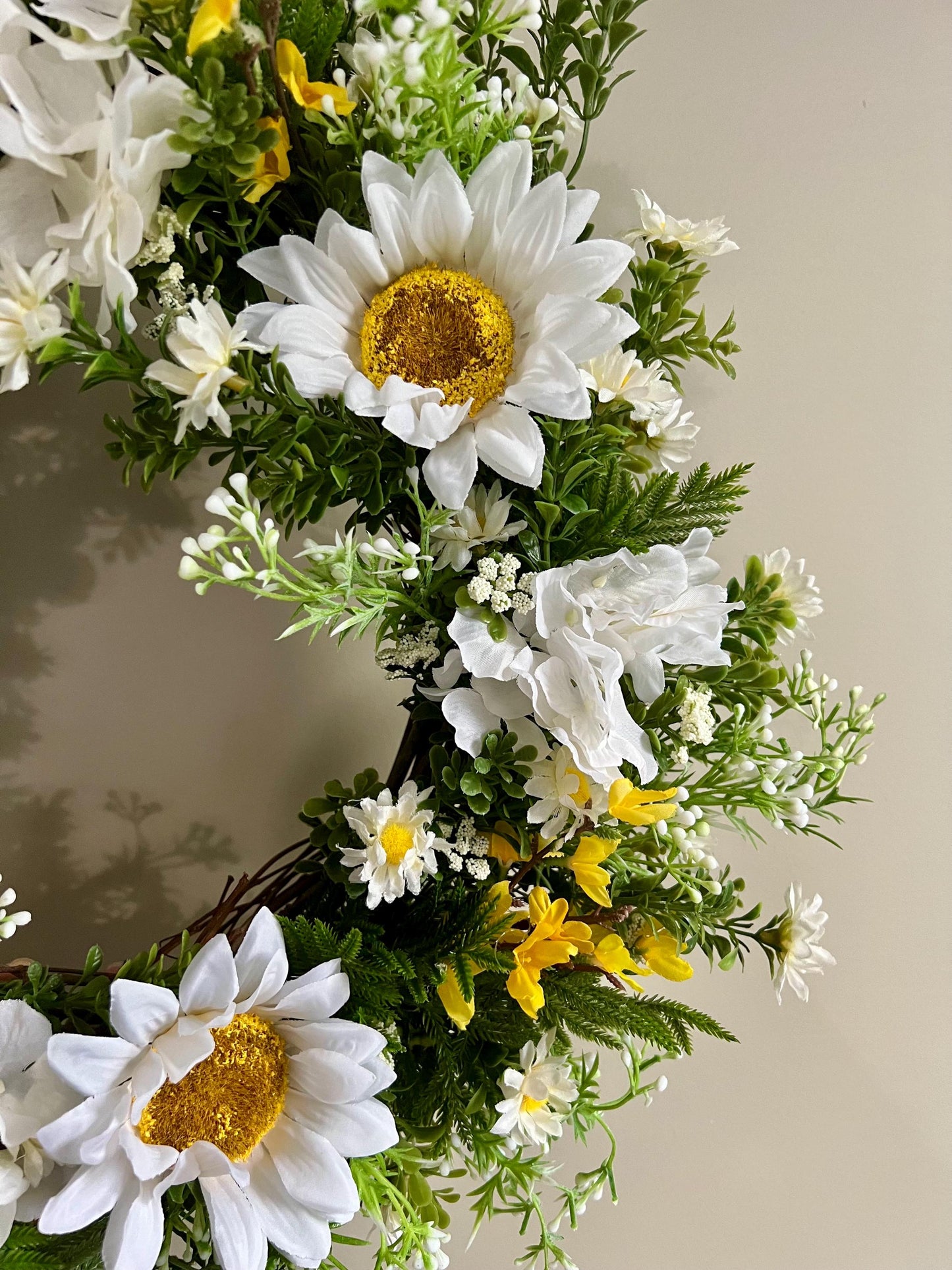 White Sunflower Wreath