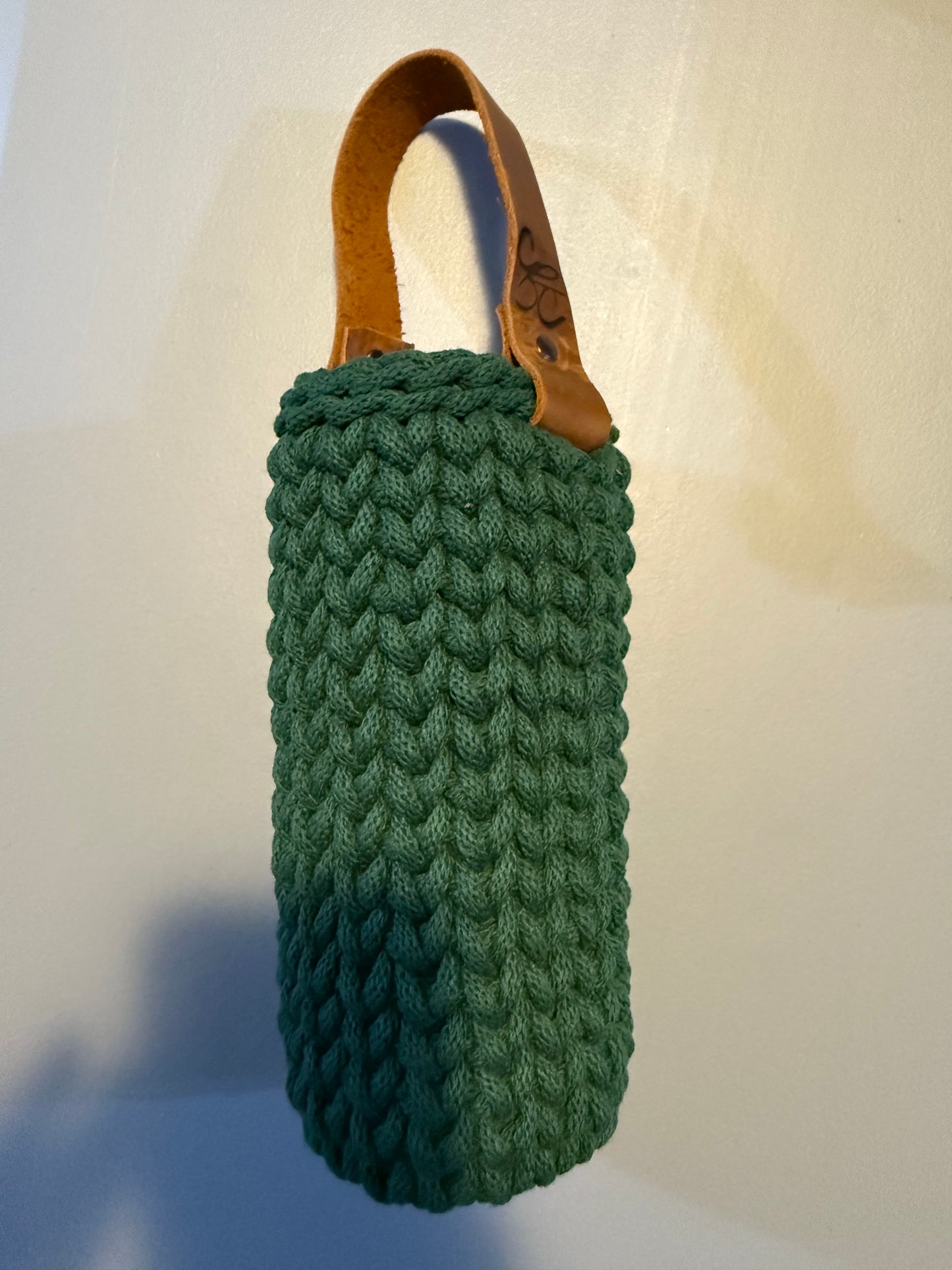 Pine Green Wine Holder