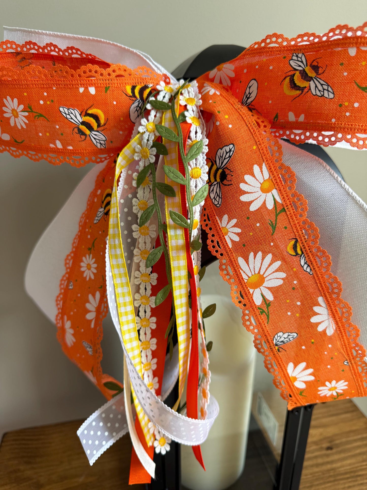 Orange Bee Bow